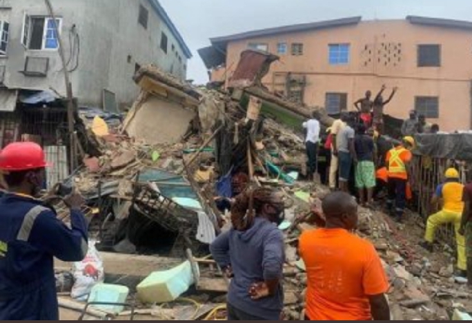 3-Storey Building Collapses in Lagos Island